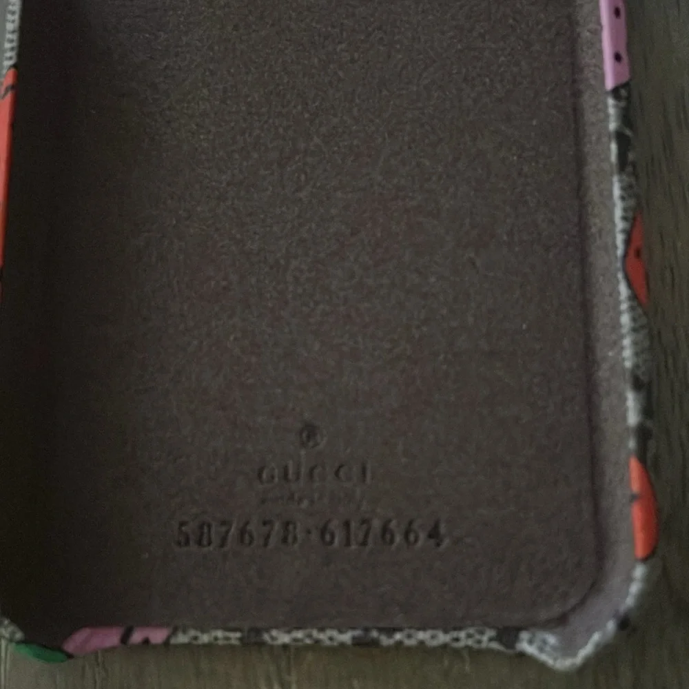 Gucci Case